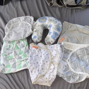 5 Swaddles & Neck Pillow for NB